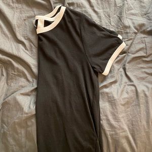 Cropped Basic Tshirt